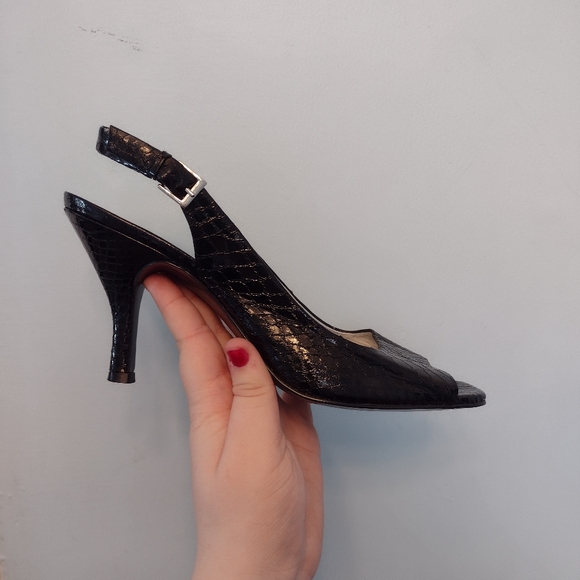 Tahari Shoes - Black high heels🖤